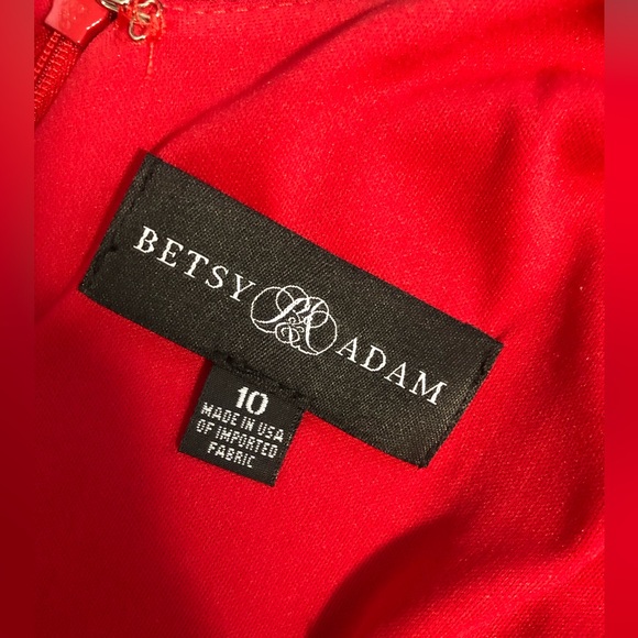 Betsy & Adam Red Caped Sheath Dress Size 10 Brand new with tags - Picture 8 of 11